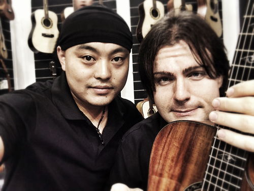 中國指彈大師宋依凡與天貓樂器體驗(yàn)館攜手，共譜樂器零售新篇章